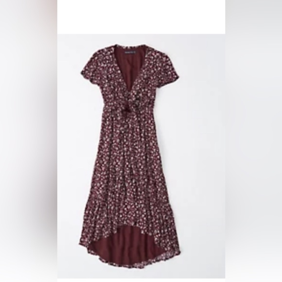 abercrombie ruffle hem midi dress Abercrombie & Fitch Blue White Floral Smocked Tiered Midi Dress Ruffle Sleeve S